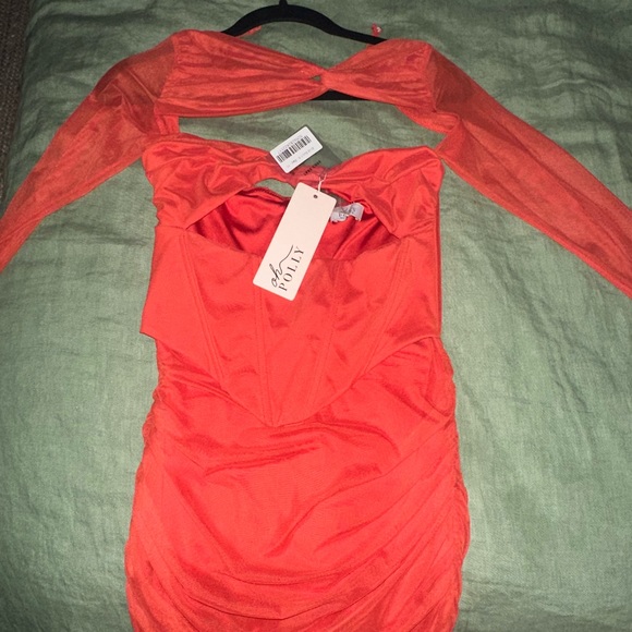 Long Sleeved Ruched Mini Dress in Red - Picture 3 of 11